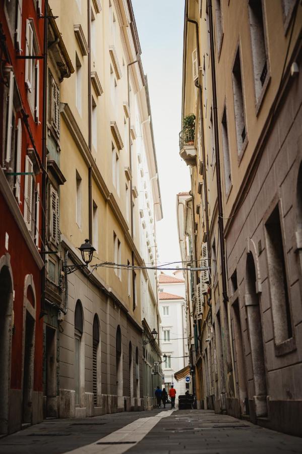 Monolocale Marino In Centro Storico Lejlighed Trieste Eksteriør billede